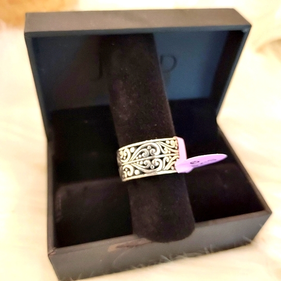 925 Sterling Artisian Ring made in Bali: NWT. - Picture 2 of 14